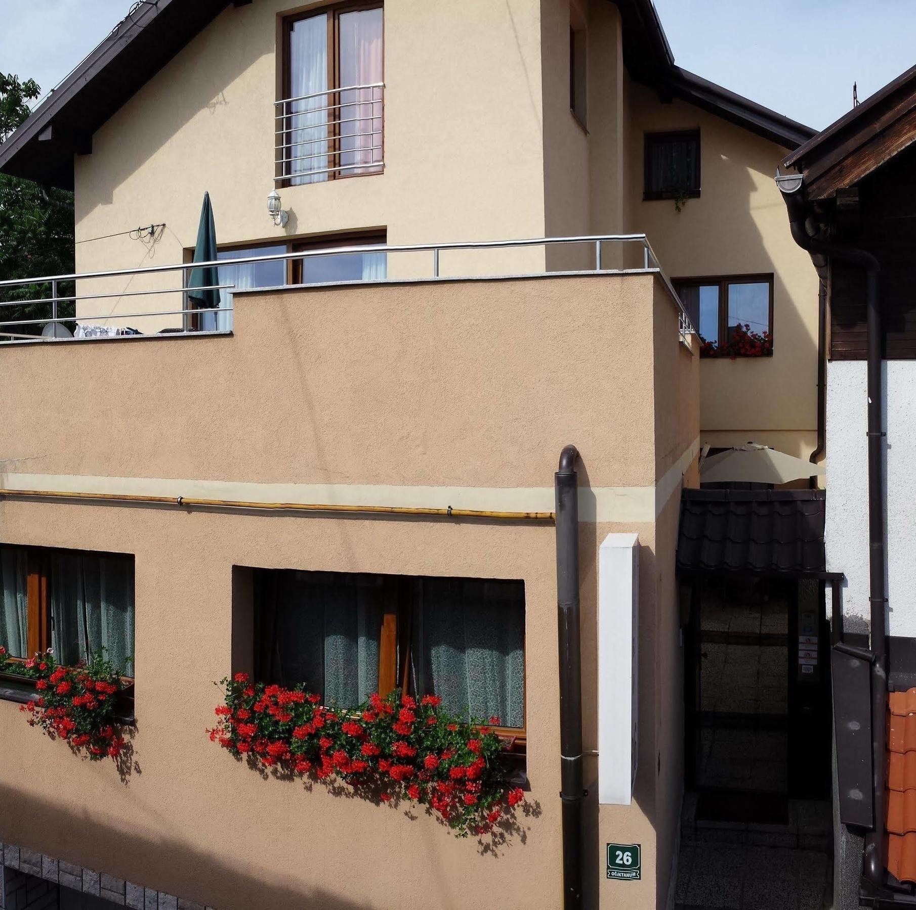 Guest House Ciro Saraievo Exterior foto